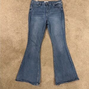 Almost Famous flared jeans
